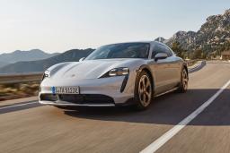 2022 Porsche Taycan 4 Cross Turismo front left